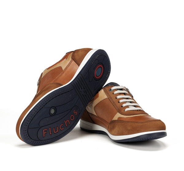HUGO DE FLUCHOS – Image 3
