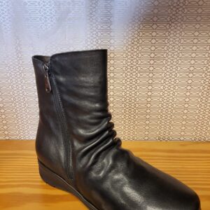 GAIKA DE PAULA URBAN