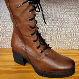 GALLA DE PAULA URBAN